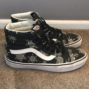 Snowflake skull sk8-hi vans